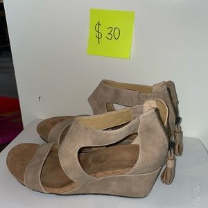 Zipper Wedge Sandals